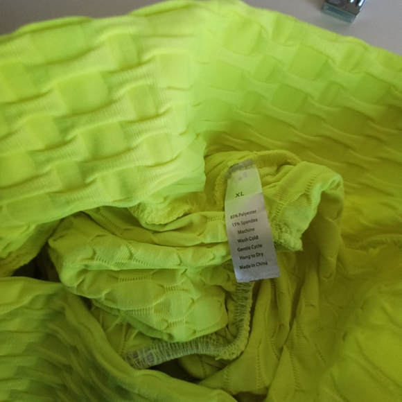 Gustave Design Butt Lifting High Waist Yoga Shorts - Picture 5 of 6